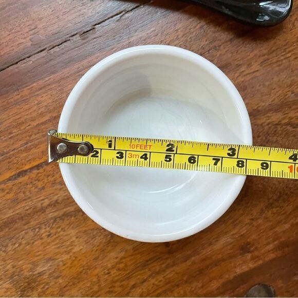 Ceramic Salt Dish with Spoon - Picture 7 of 8